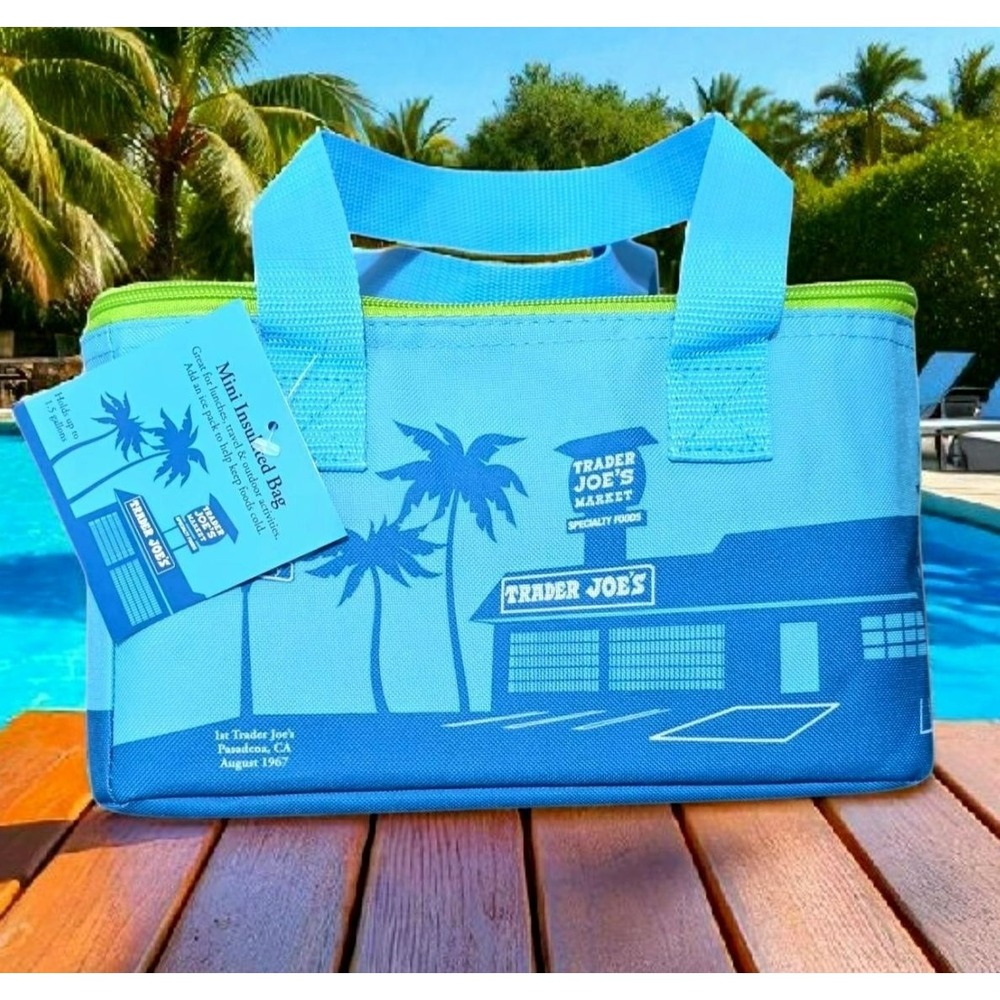 Trader Joe's Mini Insulated Leakproof Zip Lunch Bag Blue Limited Edition